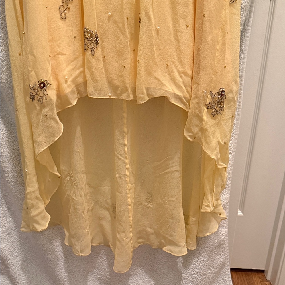 Laundry Yellow Sleeveless Dress with Evening Wrap - Picture 6 of 9
